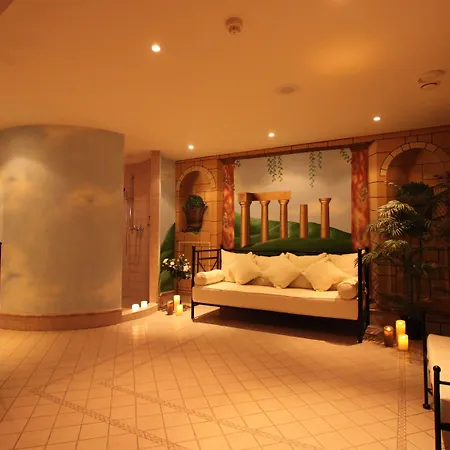 Boutique Albatros Hotel 4*