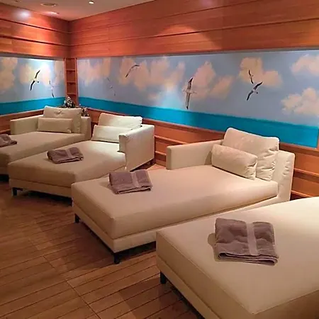 Boutique Albatros 4*