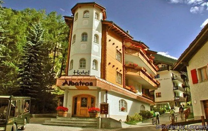 Albatros Hotel