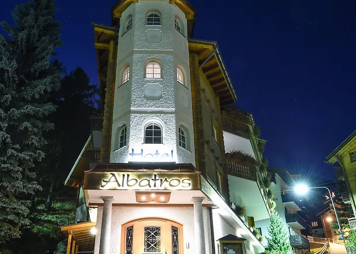 Albatros Hotel 4*