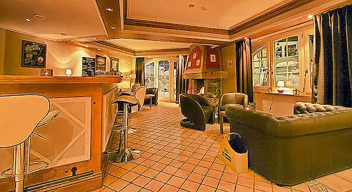 信天翁酒店 酒店 4*